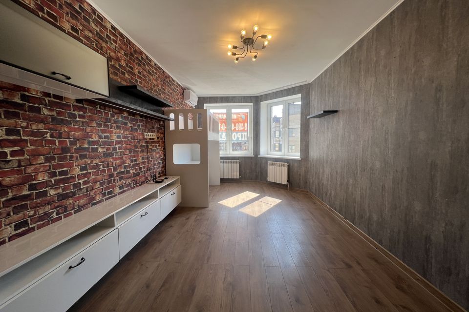 Продаётся 1-комнатная квартира, 45.9 м²