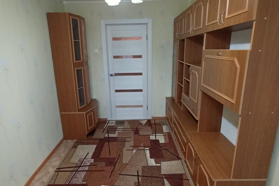 Продаётся 3-комнатная квартира, 50.2 м²