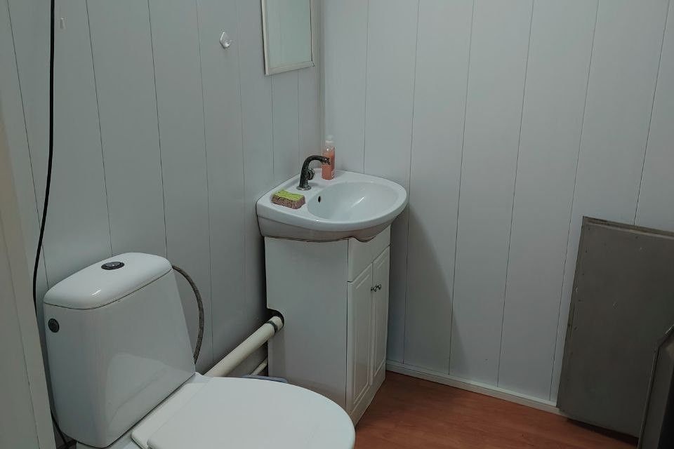 Продаётся офис, 27 м²