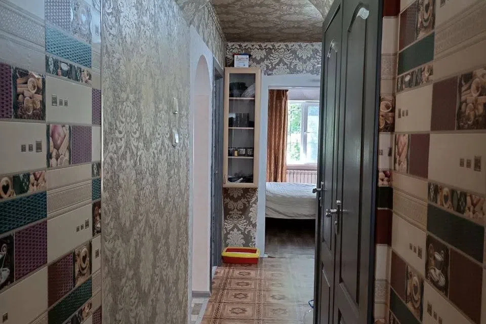 Продаётся 3-комнатная квартира, 63 м²