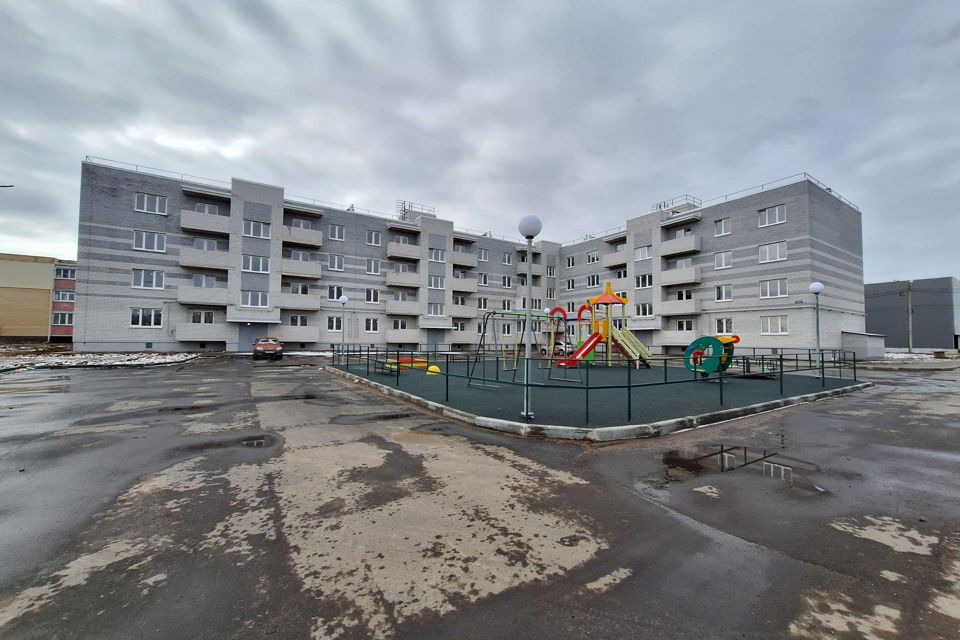 Продаётся 2-комнатная квартира, 61 м²