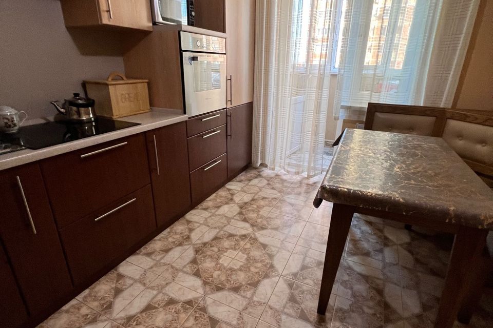 Продаётся 2-комнатная квартира, 64 м²