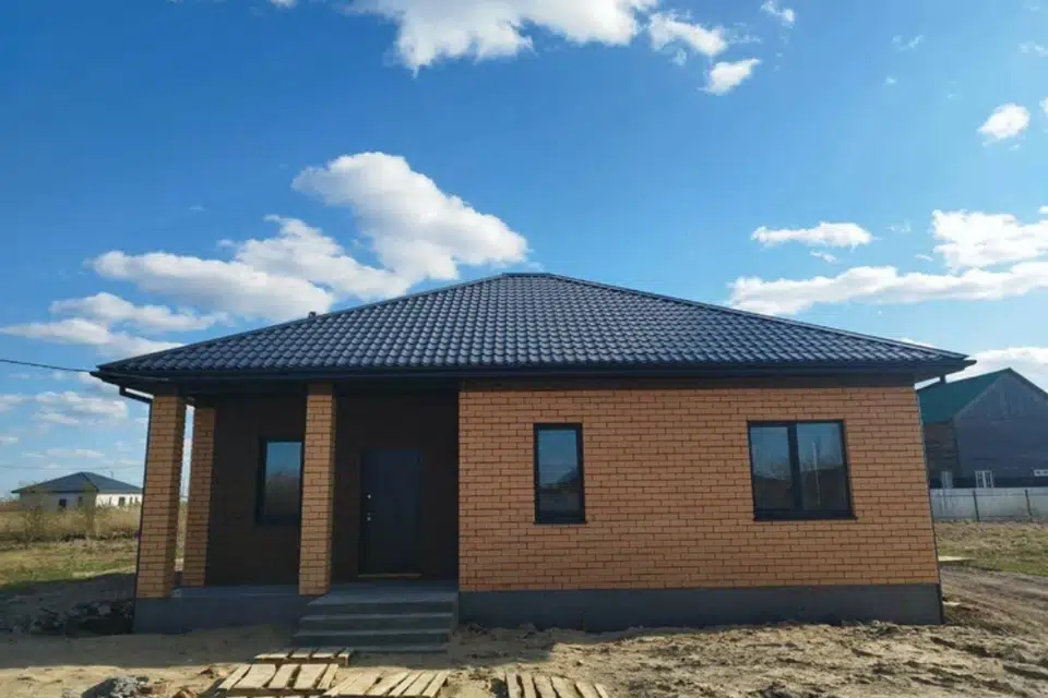 Продаётся 1-этажный дом, 100 м²