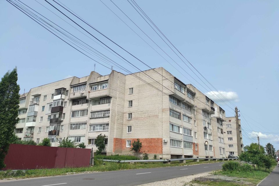 Продаётся 3-комнатная квартира, 58.3 м²