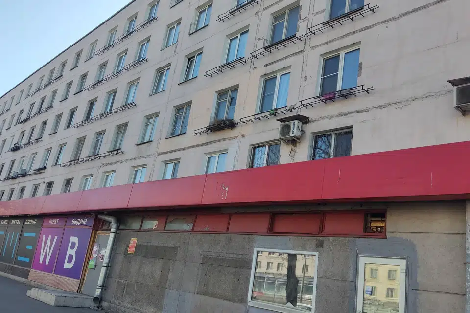 Продаётся 3-комнатная квартира, 40.74 м²