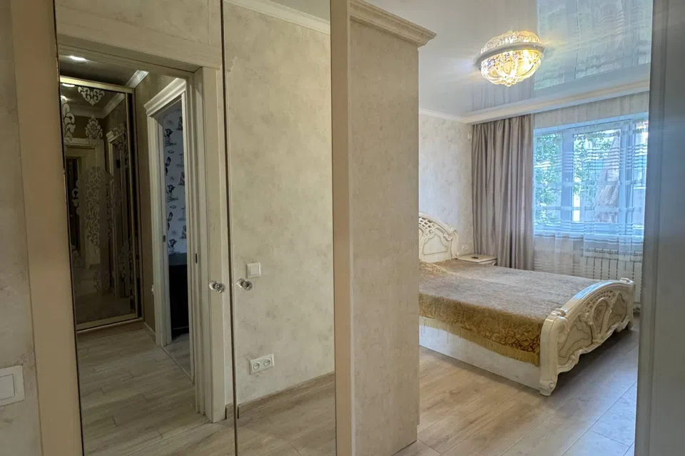 Продаётся 3-комнатная квартира, 60.9 м²