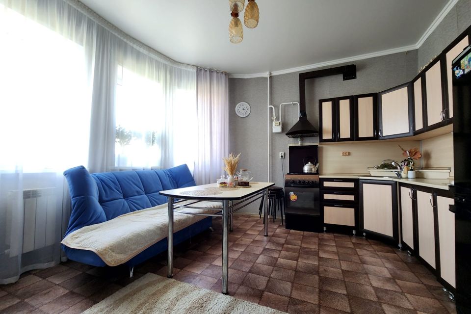Продаётся 1-комнатная квартира, 47 м²