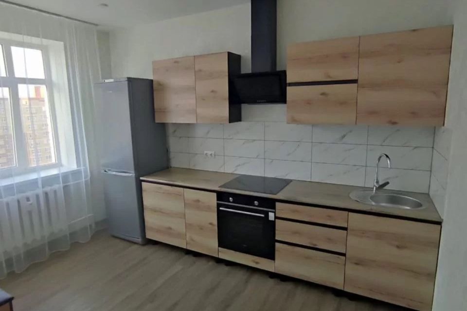 Сдаётся 1-комнатная квартира, 50 м²