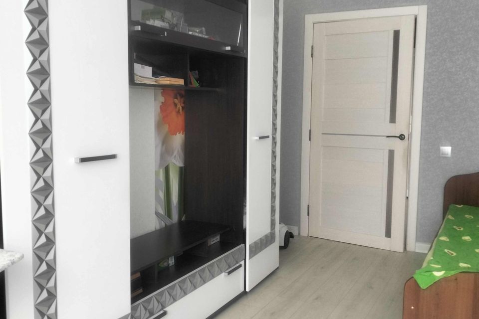 Продаётся 2-комнатная квартира, 67.7 м²
