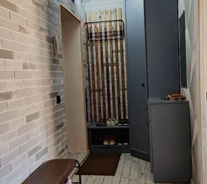 Продаётся 2-комнатная квартира, 65.6 м²