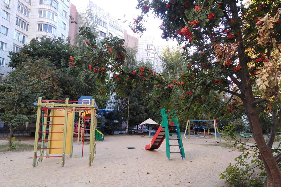 Продаётся 2-комнатная квартира, 68.7 м²