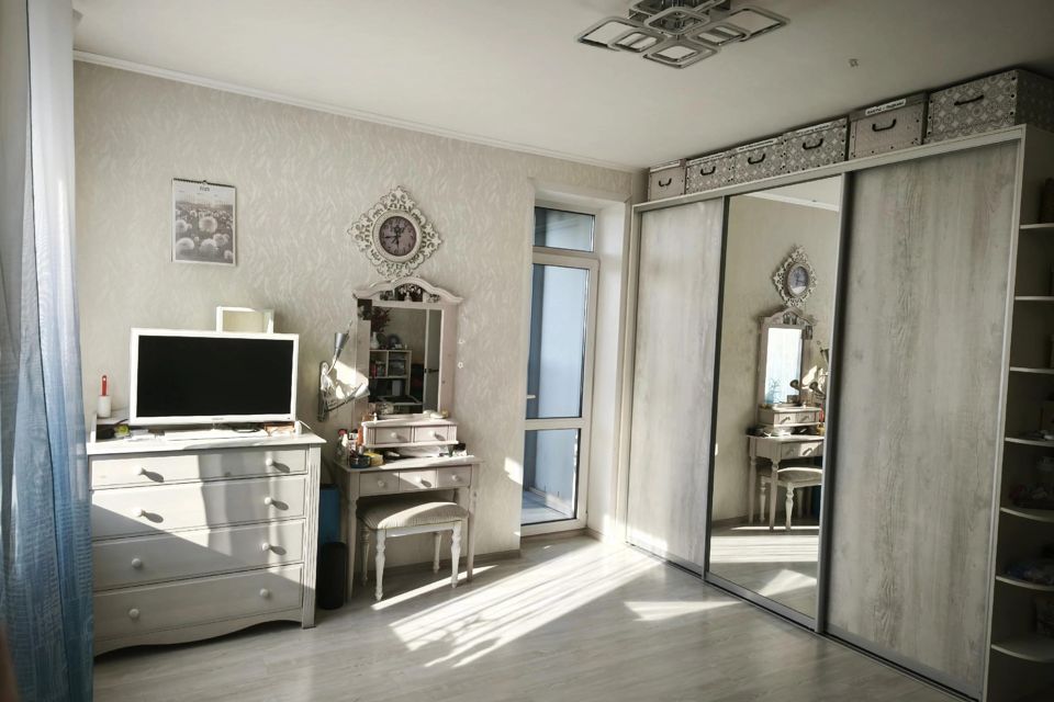 Продаётся 2-комнатная квартира, 57.4 м²