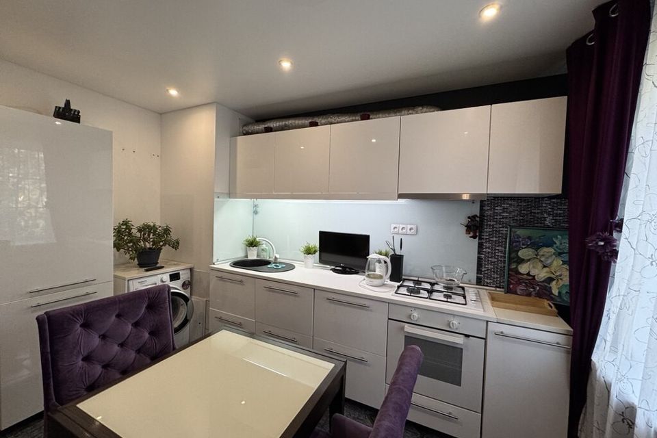 Продаётся 3-комнатная квартира, 68.9 м²