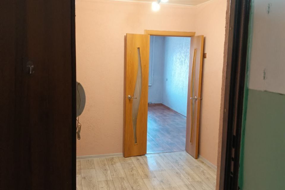 Продаётся 3-комнатная квартира, 51.7 м²