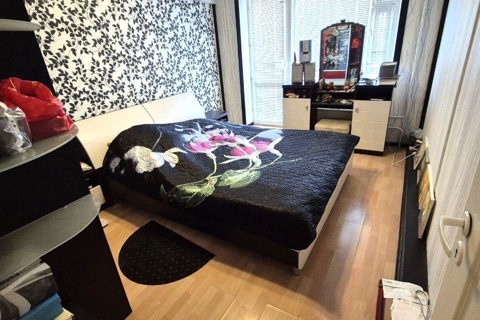 Продаётся 3-комнатная квартира, 65.4 м²