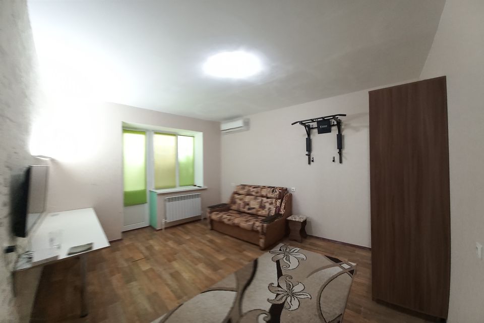 Продаётся 1-комнатная квартира, 35 м²
