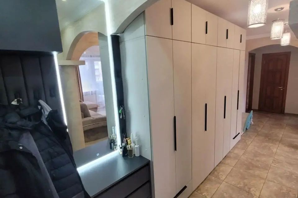 Продаётся 3-комнатная квартира, 72 м²
