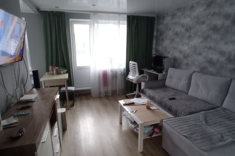 Продаётся 3-комнатная квартира, 60 м²