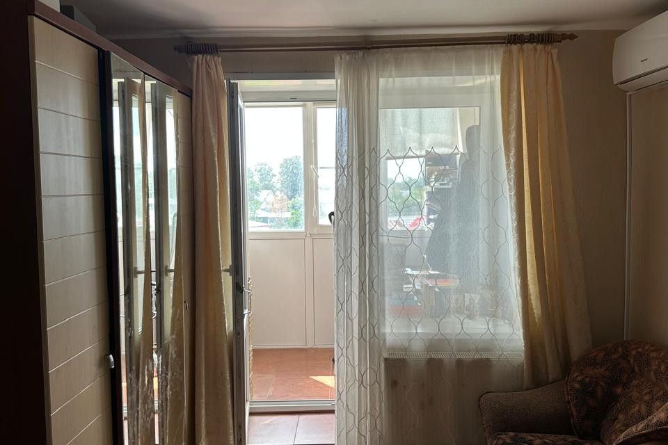 Продаётся 3-комнатная квартира, 67.9 м²
