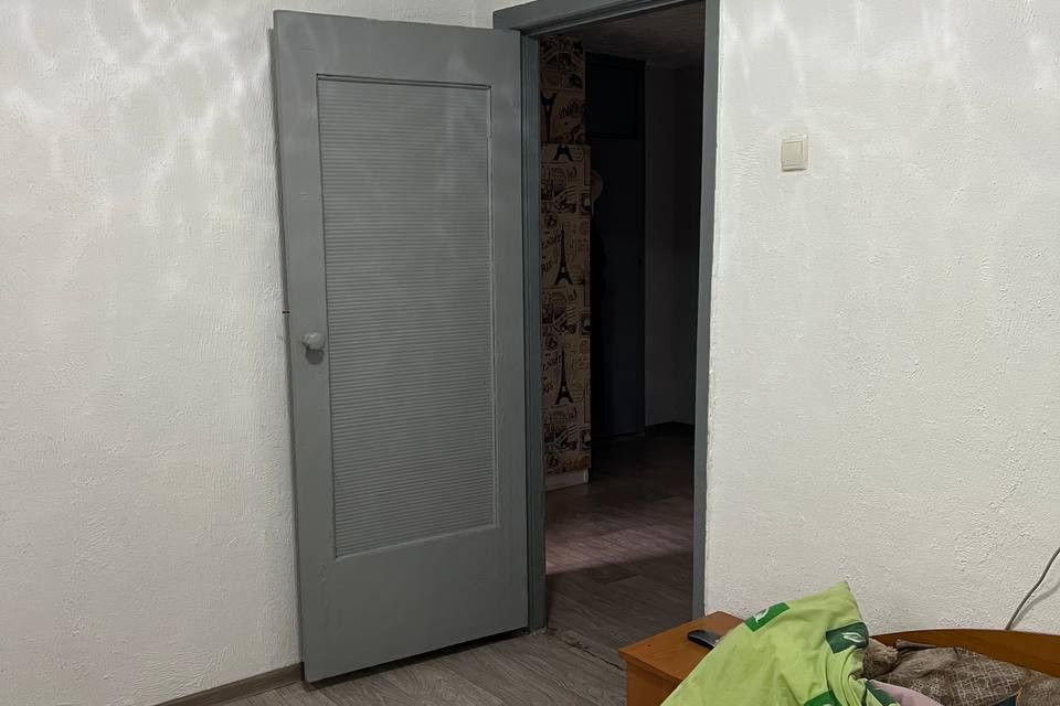 Продаётся 3-комнатная квартира, 44.9 м²