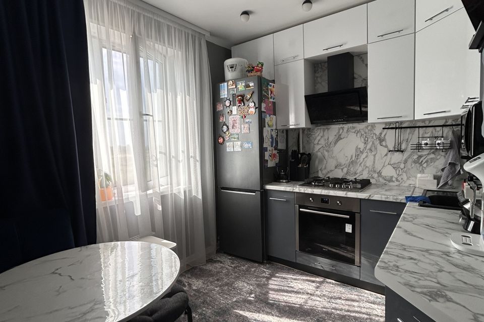 Продаётся 1-комнатная квартира, 37 м²