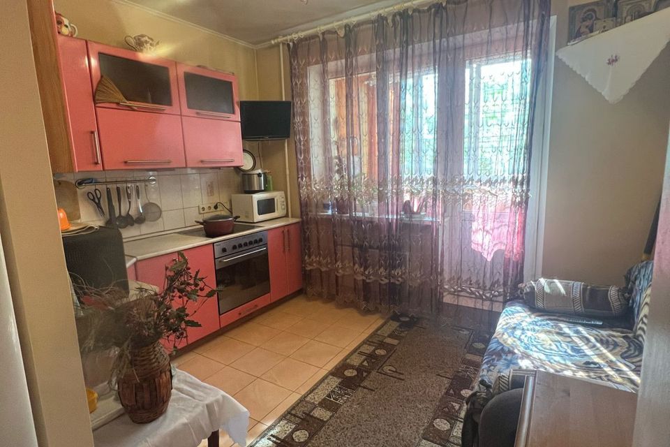 Продаётся 1-комнатная квартира, 37.3 м²