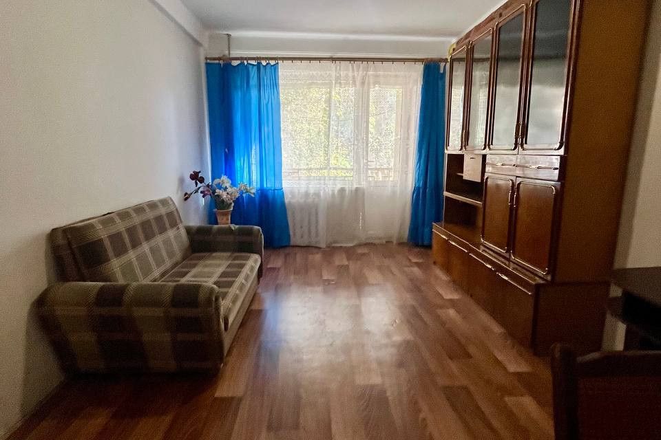 Продаётся 3-комнатная квартира, 47 м²
