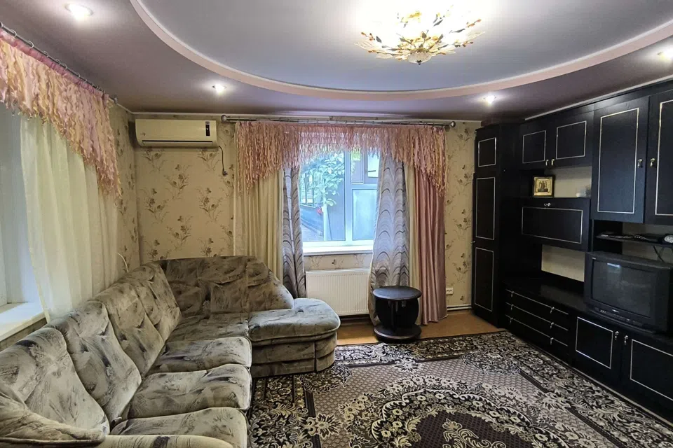 Продаётся 2-этажный дом, 231 м²