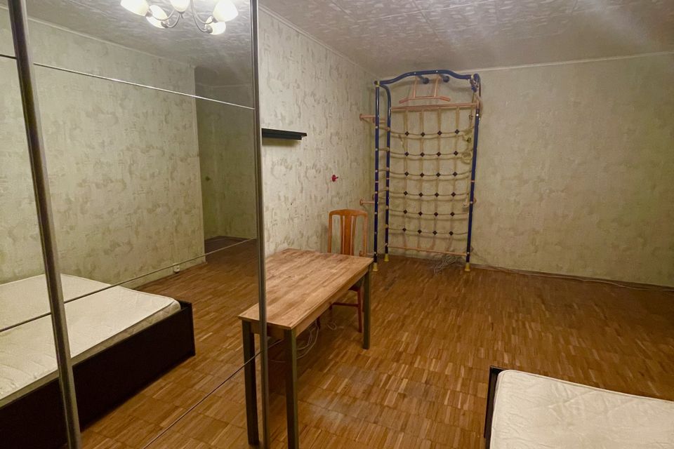 Продаётся комната в 3-комн. квартире, 19 м²