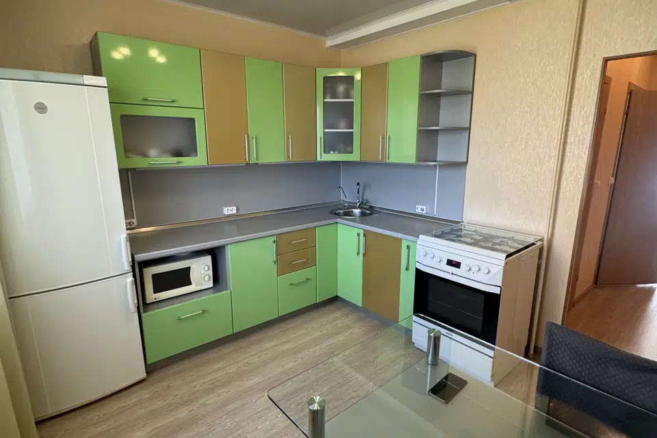 Продаётся 4-комнатная квартира, 79.5 м²