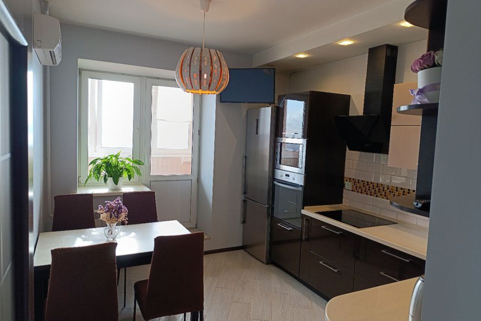 Продаётся 2-комнатная квартира, 67.91 м²