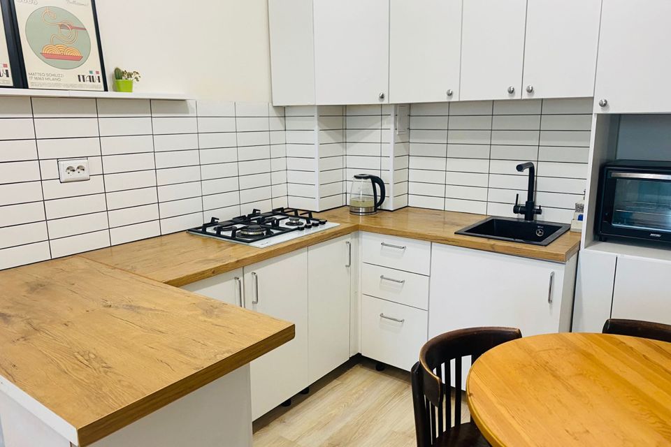 Продаётся 2-комнатная квартира, 62 м²