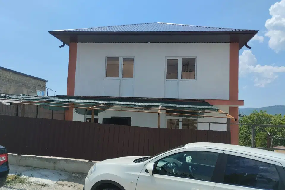 Продаётся 3-этажный дом, 146 м²