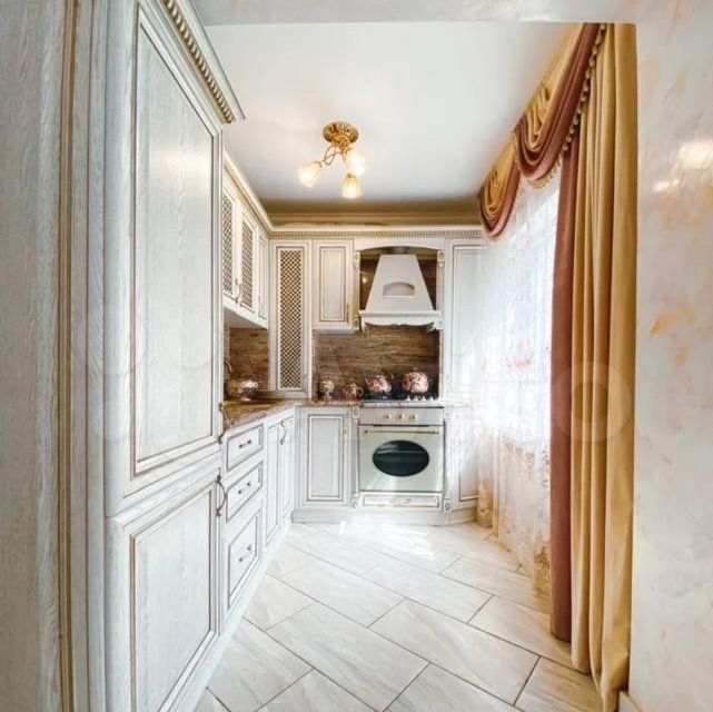 Продаётся 3-комнатная квартира, 61.4 м²