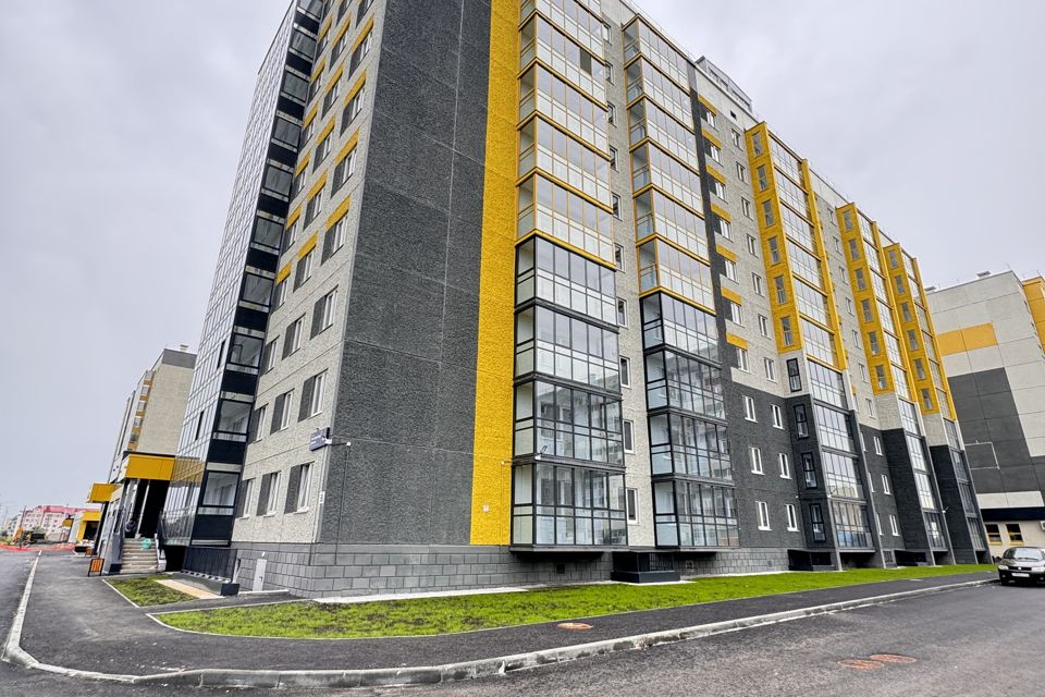 Продаётся 3-комнатная квартира, 72.81 м²