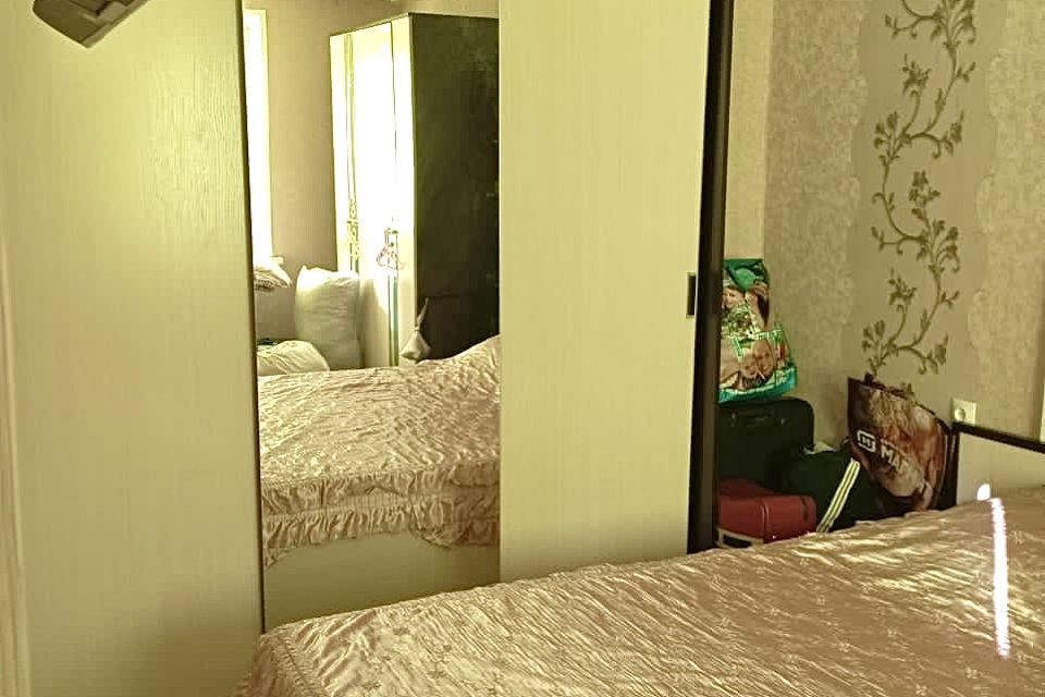 Продаётся 3-комнатная квартира, 58.8 м²