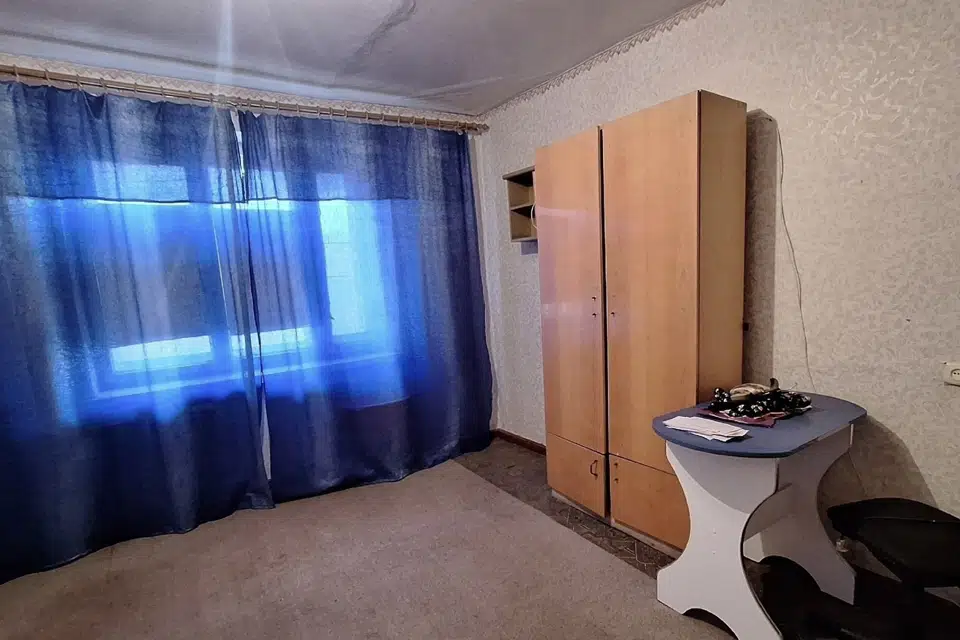 Продаётся комната в 1-комн. квартире, 13 м²
