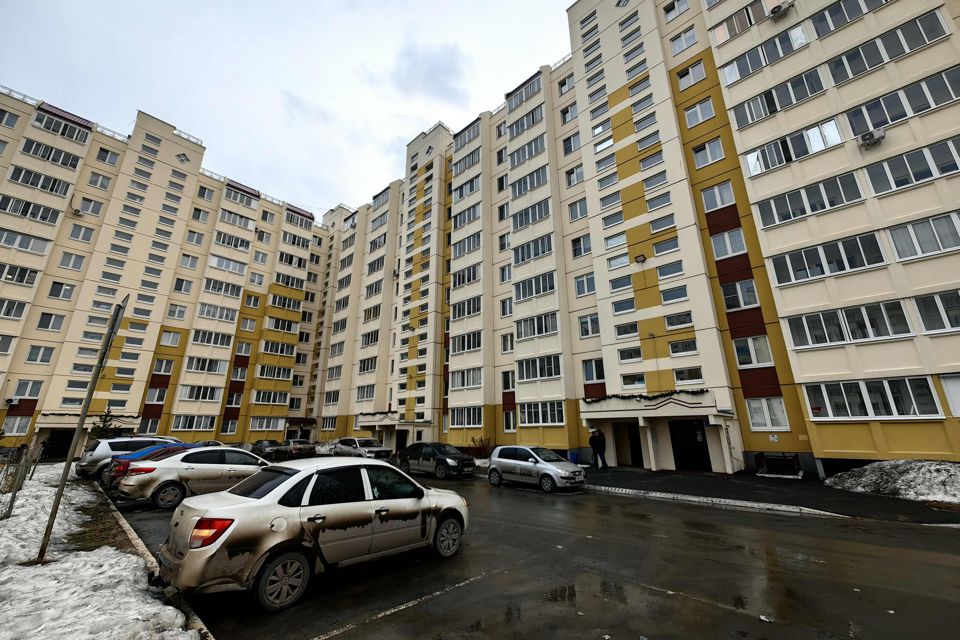 Продаётся 3-комнатная квартира, 69.9 м²