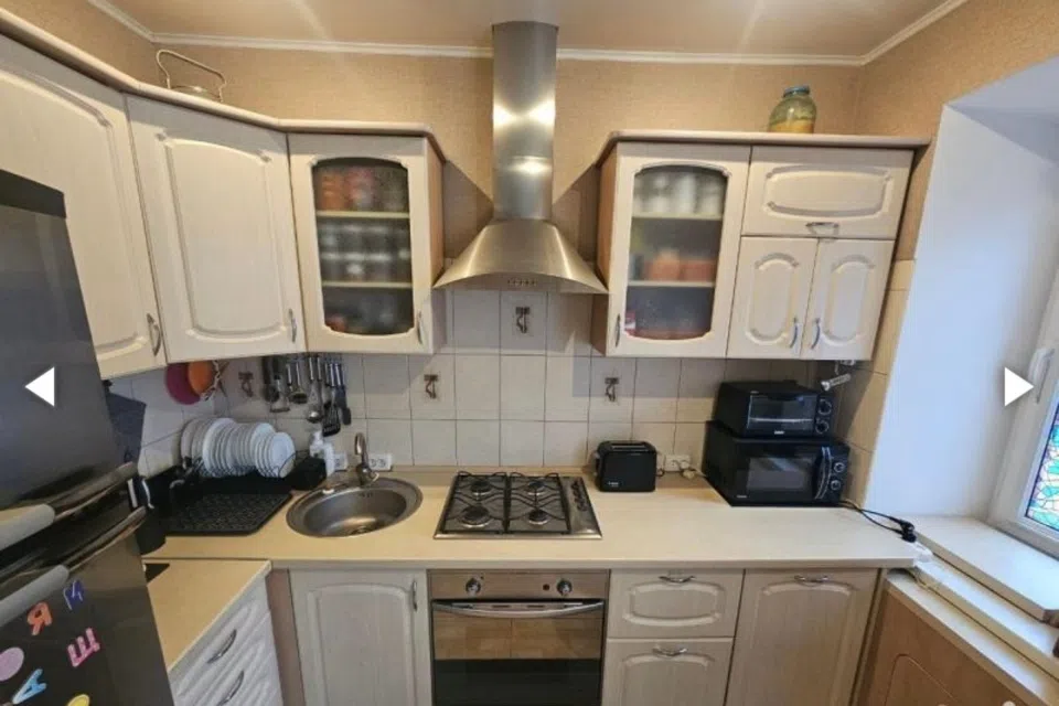 Продаётся 3-комнатная квартира, 57 м²