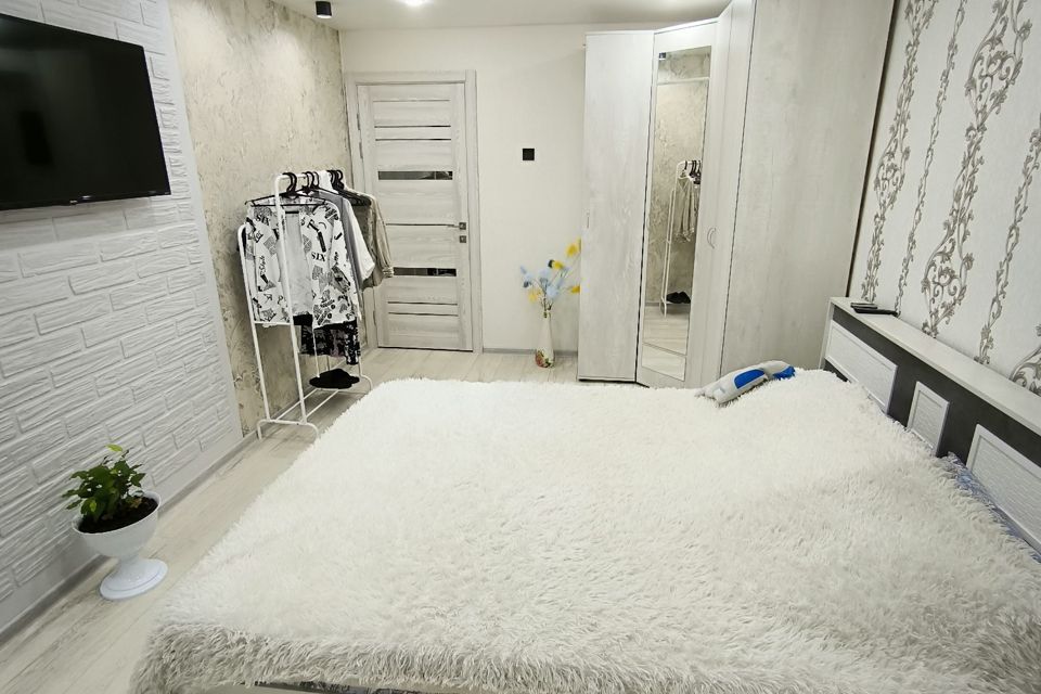 Продаётся 3-комнатная квартира, 63 м²