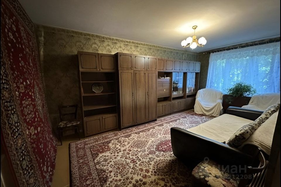 Продаётся 1-комнатная квартира, 32 м²