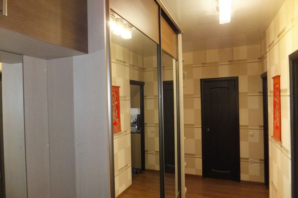 Продаётся 2-комнатная квартира, 58.7 м²