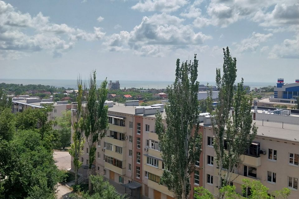 Продаётся 3-комнатная квартира, 65 м²