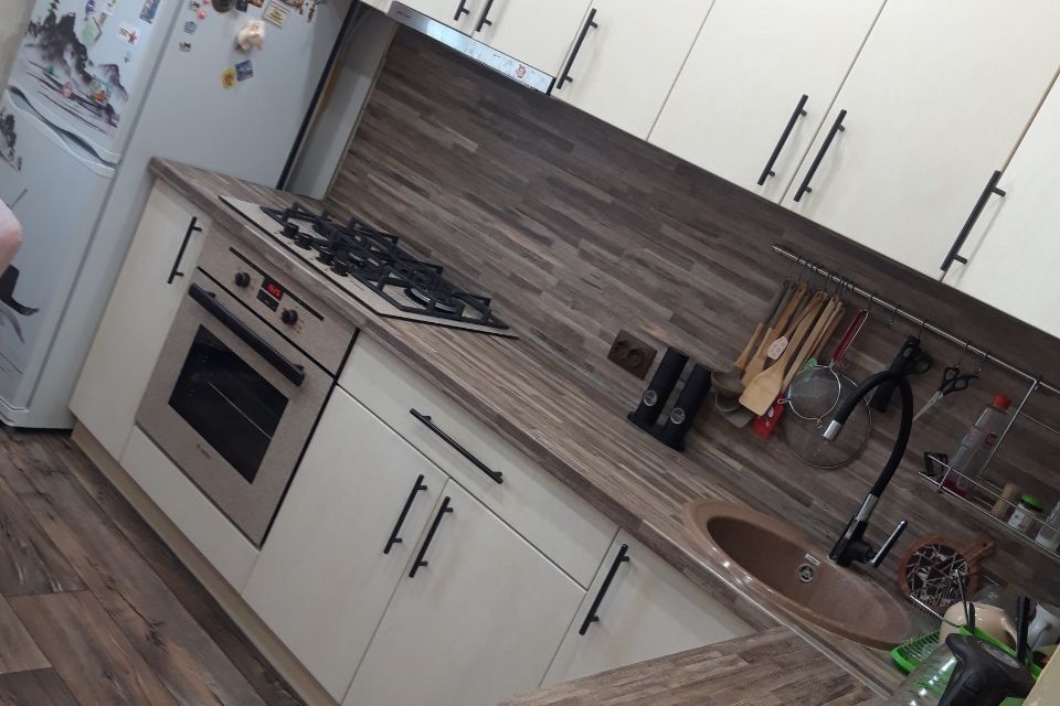 Продаётся 1-комнатная квартира, 34 м²