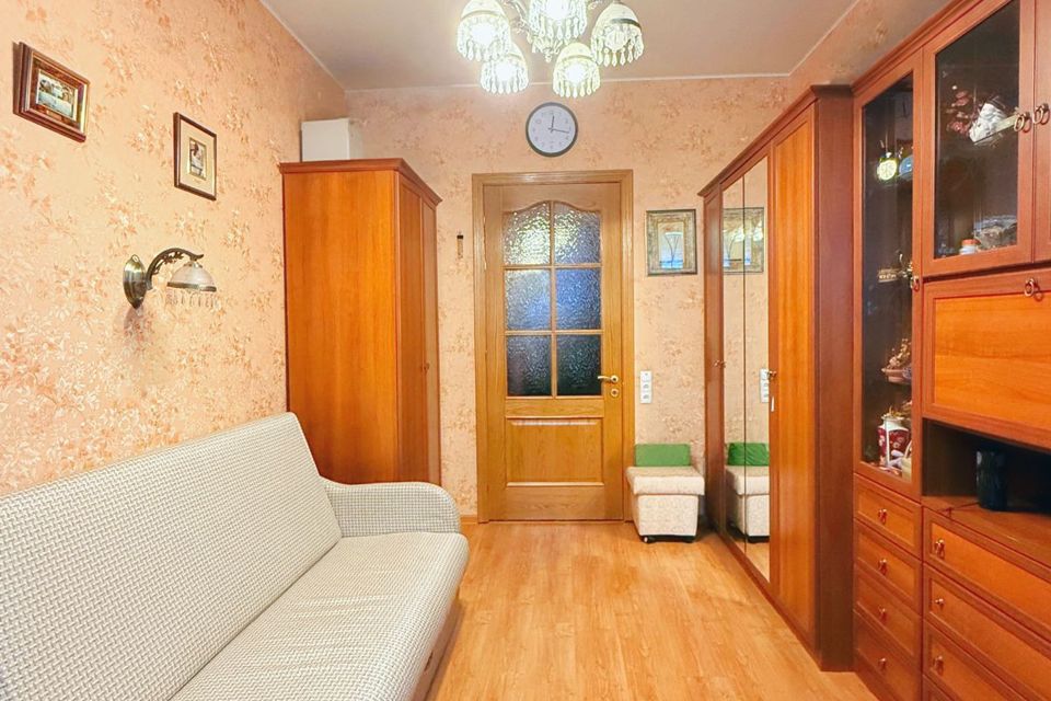 Продаётся 2-комнатная квартира, 57.7 м²