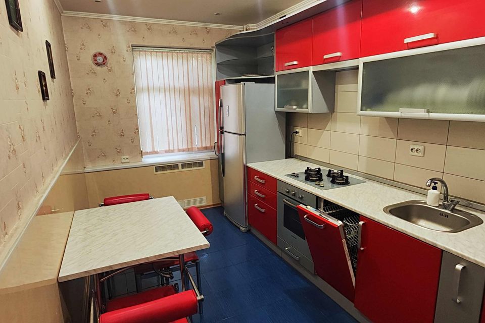 Продаётся 3-комнатная квартира, 63.1 м²