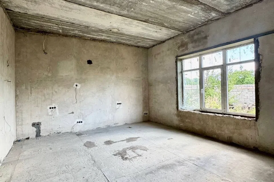 Продаётся 2-этажный дом, 243.7 м²