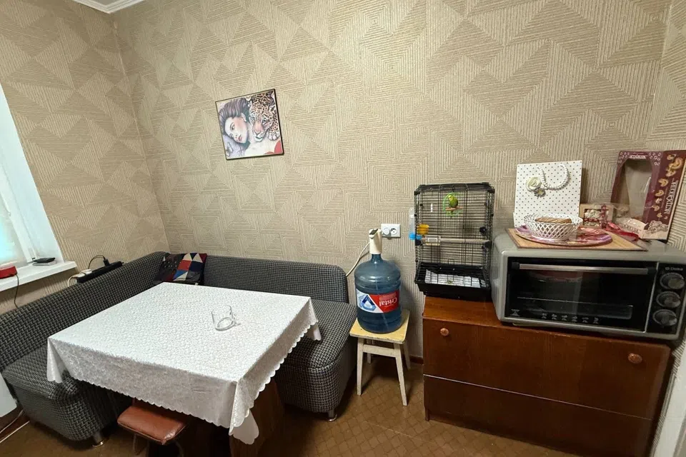 Продаётся 2-комнатная квартира, 56 м²