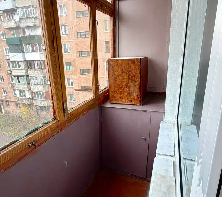 Продаётся 3-комнатная квартира, 64.5 м²