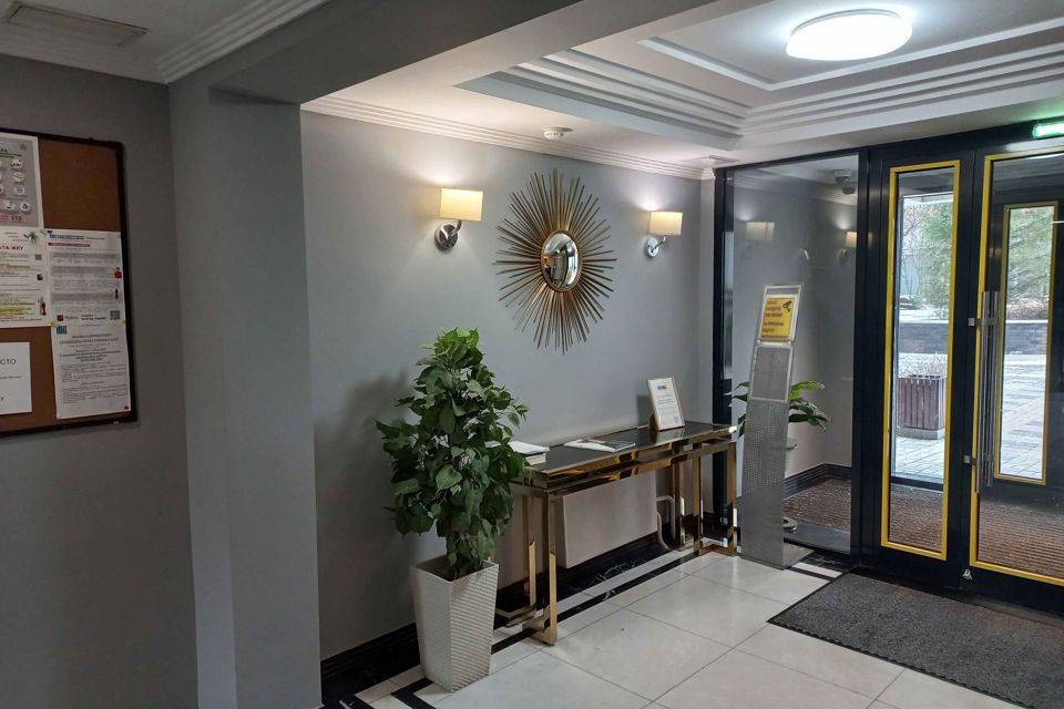 Продаётся 4-комнатная квартира, 101.8 м²